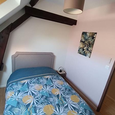 Maison Chaleureuse Avec Netflix Et Ps5 Valenciennes Eksteriør bilde